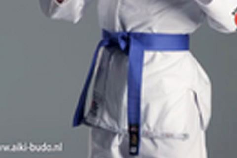 hoe-knoop-ik-mijn-karate-of-judoband